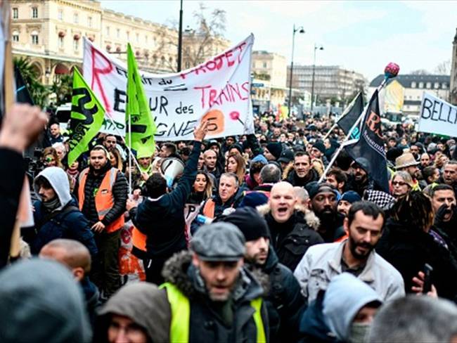 Huelga contra reforma de pensiones en Francia entra en cuarta semana sin solución. Foto: Getty Images
