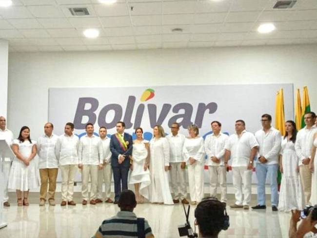 El nuevo gobernador de Bolívar, Vicente Blel Scaff, se presentó al público en el salón de La Paz de la Gobernación. Foto: Cortesía