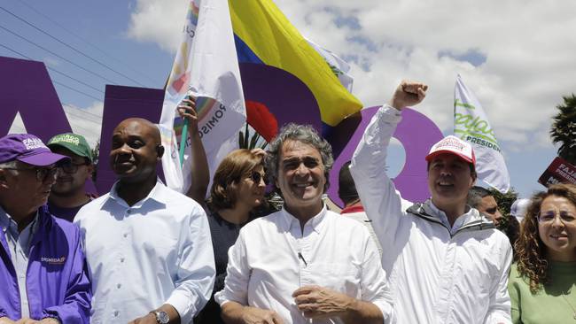 El candidato presidencial Sergio Fajardo en el cierre de su camapaña. Foto: EFE