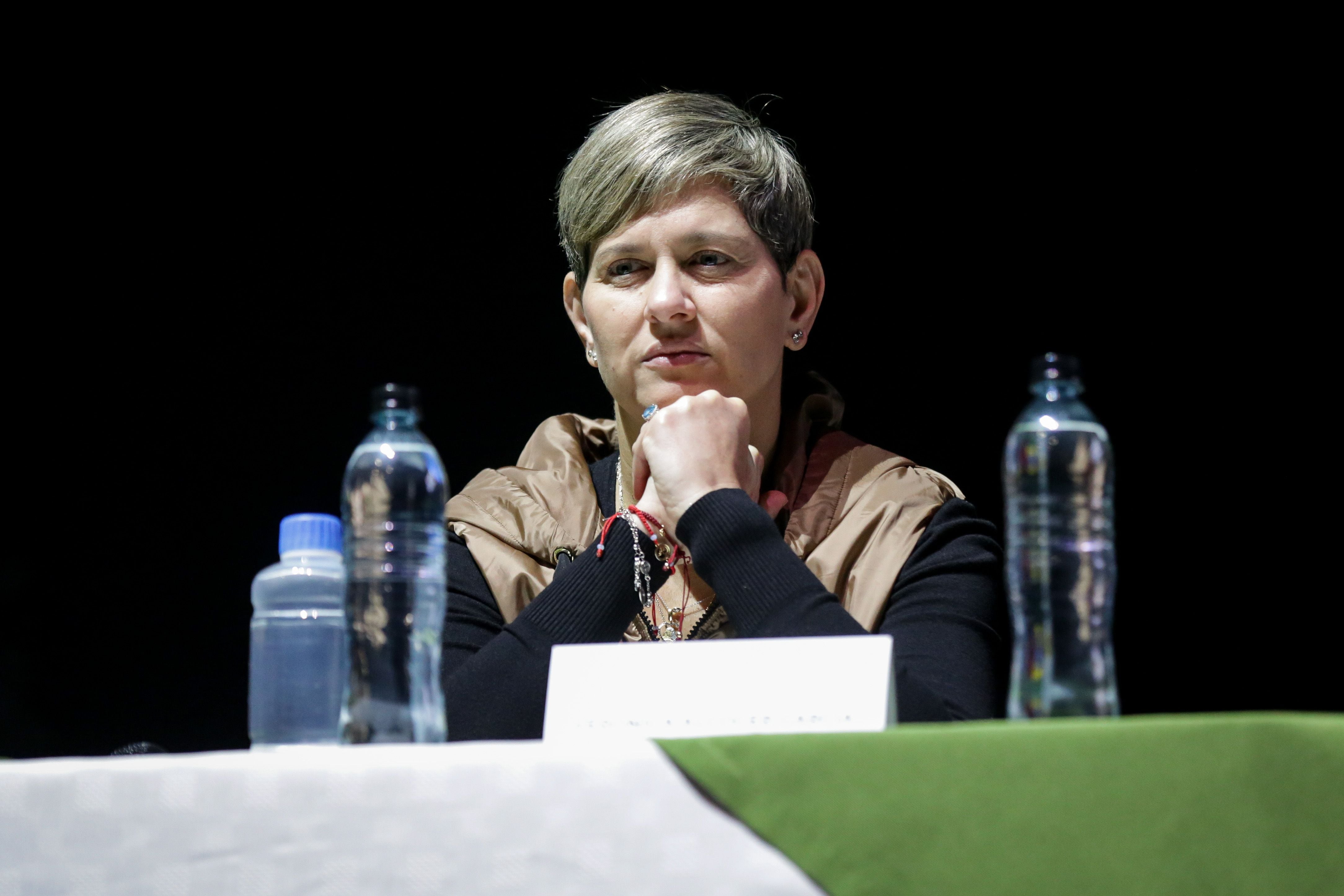 Al Oído: Bastante cara nos sale la “función social” de Verónica Alcocer