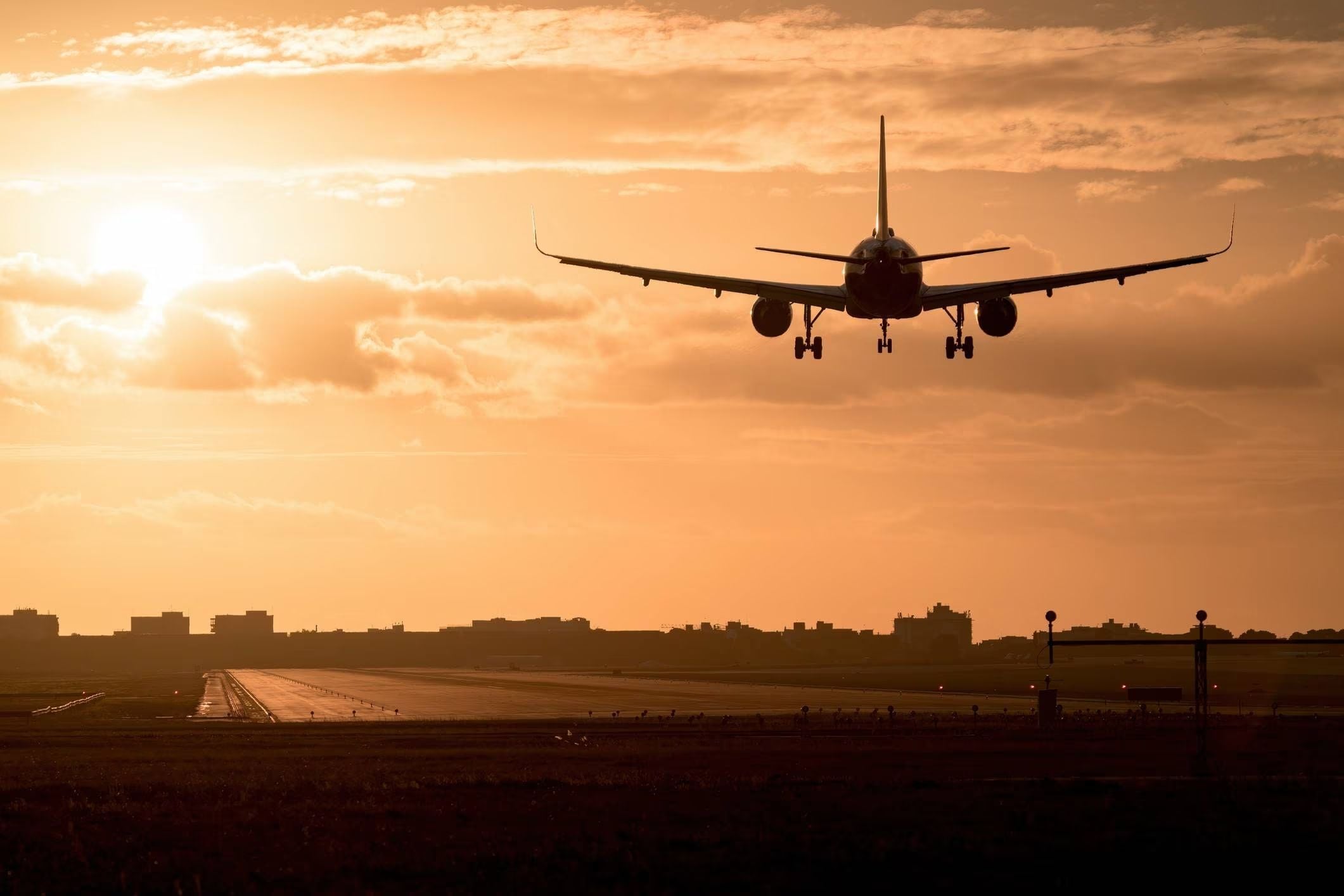 Listas las medidas para regular tarifas de tiquetes aéreos cuando haya emergencia vial