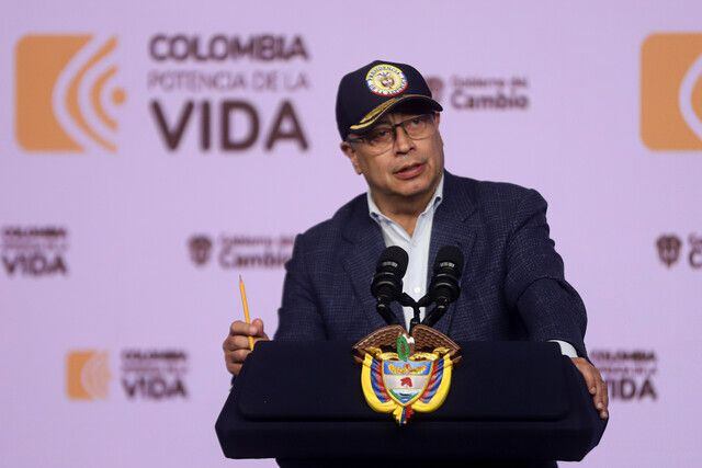 Al Oído: Gobierno mediocre, patearon el verdadero botín; las pensiones