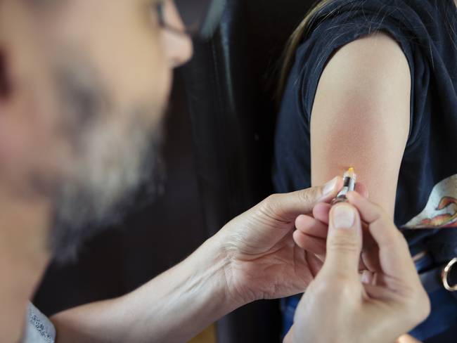 Vacuna contra virus del Papiloma Humano. Foto: Getty Images