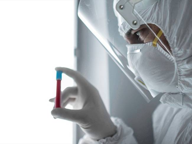 El Ministerio de Salud publicó los lineamientos que debe seguir el personal de salud para la aplicación de pruebas de coronavirus. Foto: Getty Images