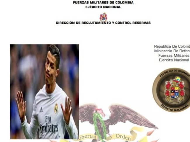 Libreta militar digital de joven colombiano con foto de Cristiano Ronaldo. Foto: Twitter: @DaveGovi