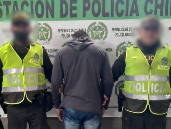 Capturan a hombre señalado de atacar a su expareja con un palo de escoba en Córdoba. Foto: Policía. 