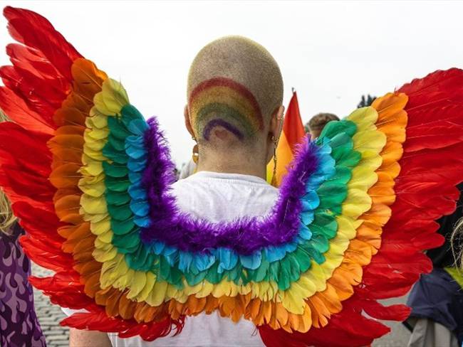 Foto de referencia de un joven en marchas del Orgullo Gay. Foto: Getty Images/SOPA Images