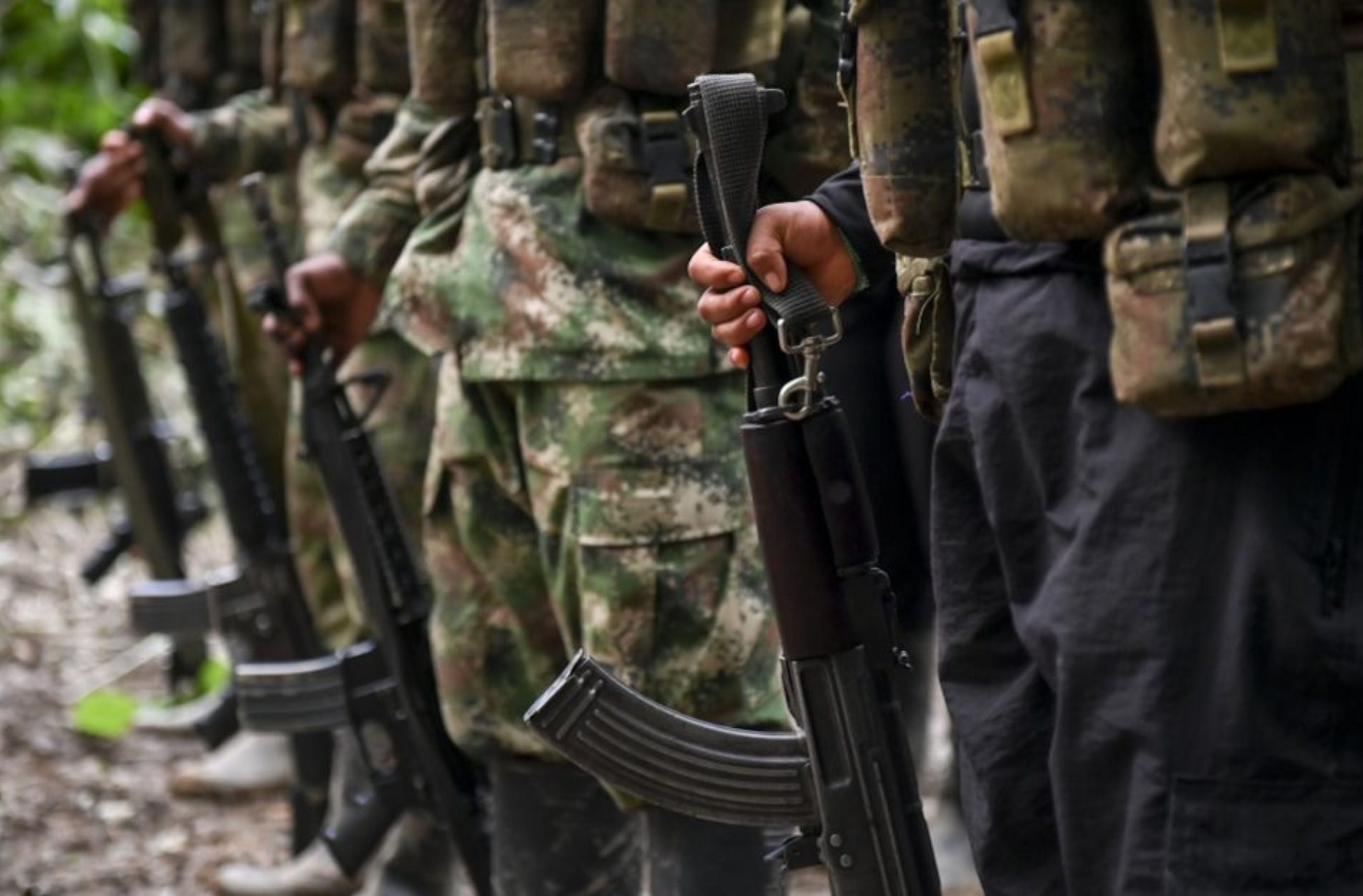 Más de 40 integrantes de disidencias de las Farc y ELN realizaron “curso de explosivos”