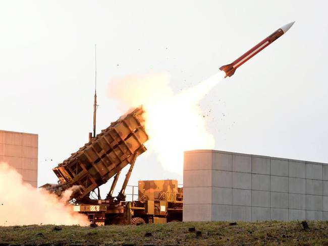 Corea del Norte lanzó dos tipos de misiles de corto alcance desde Samsok