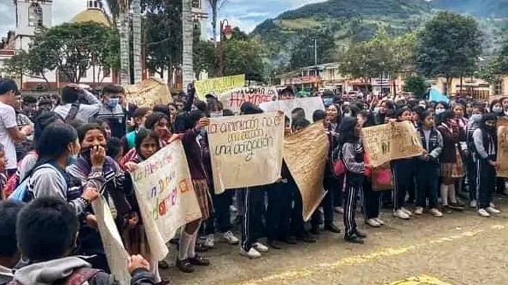 Los estudiantes continuarán las protestas en Silvia, Cauca, hasta conseguir de nuevo el PAE. Crédito: Cortesía. 