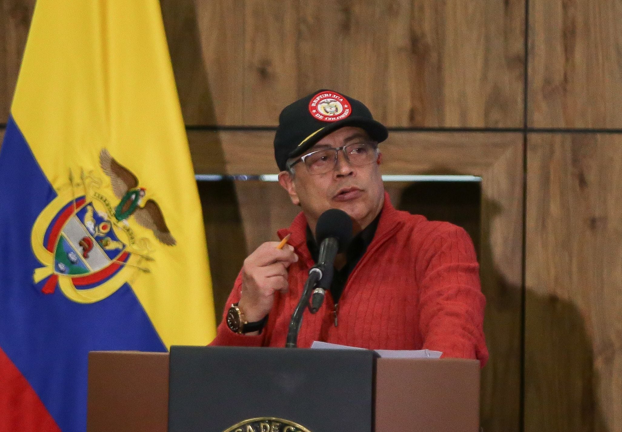 Opinómetro: 51% de los colombianos cree que Gobierno tiene la culpa de crisis en la salud