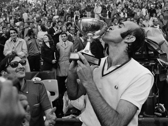 Gimeno ganó su único título de Grand Slam en Roland Garros en 1972 con 34 años. Foto: Getty Images