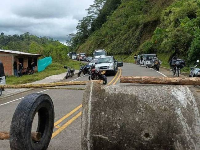 Manifestaciones en vía Panamericana entre Risaralda y Chocó / Foto: Suministrada comunidades