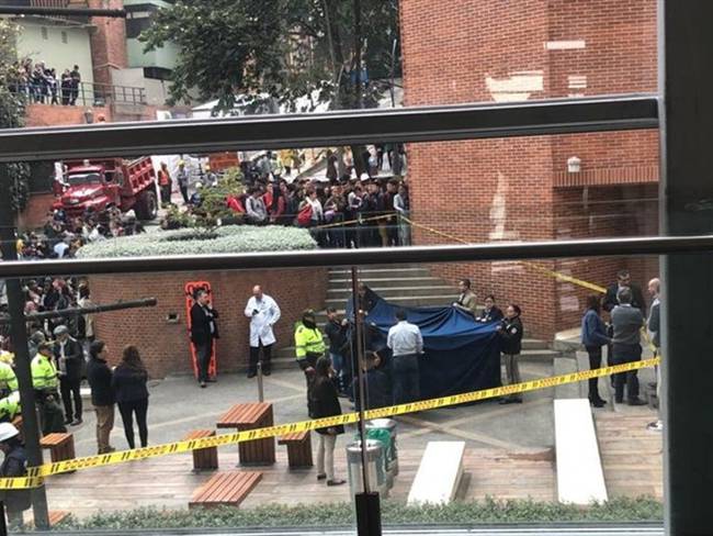 Suicidio de joven en la Pontificia Universidad Javeriana de Bogotá. Foto: Karen Bohórquez