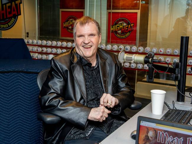 NEW YORK, NEW YORK - AUGUST 21: Singer-songwriter Meat Loaf visits SiriusXM Studios on August 21, 2019 in New York City. (Photo by Roy Rochlin/Getty Images)