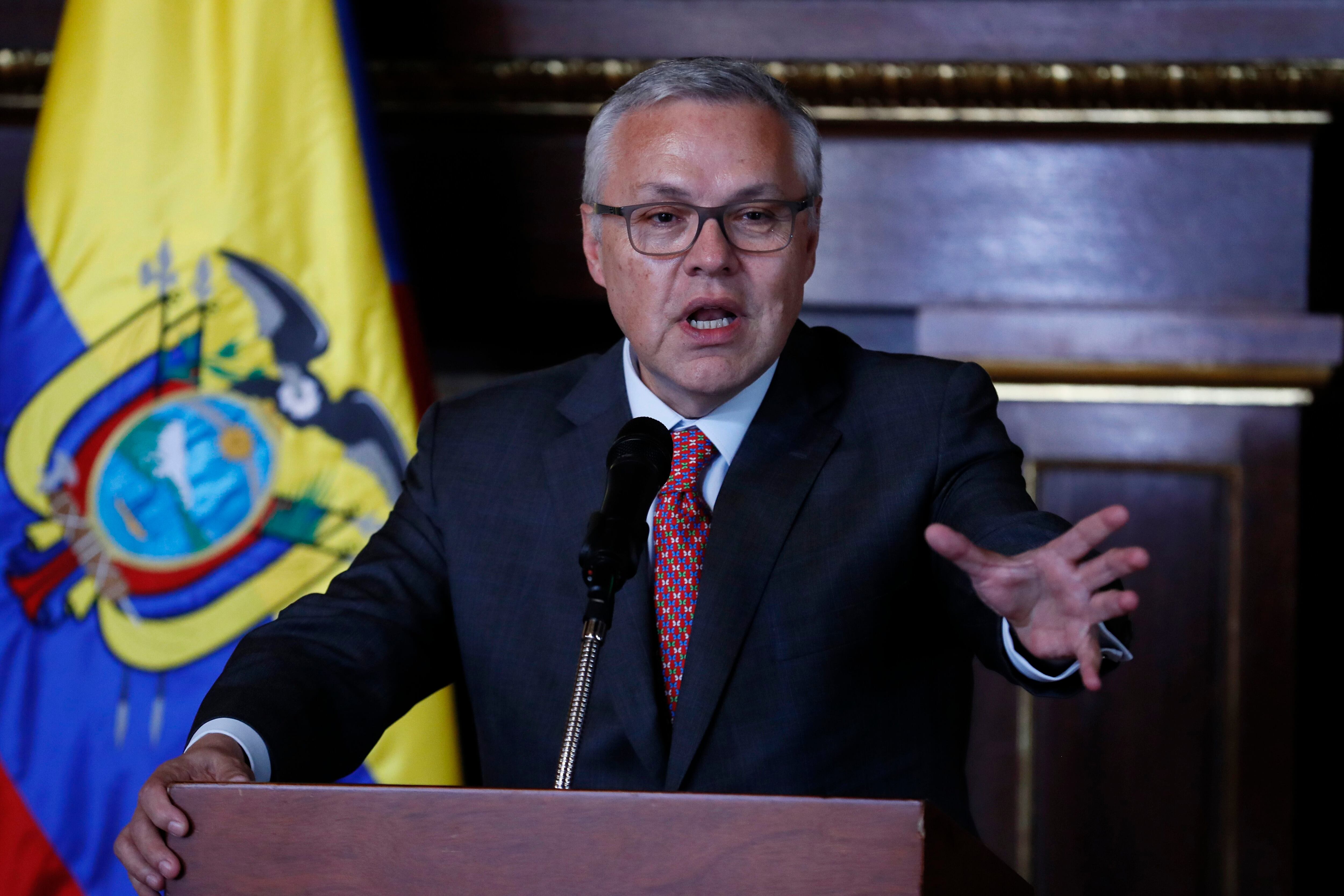 MinJusticia, Néstor Osuna, puso punto final a los rumores sobre una Constituyente