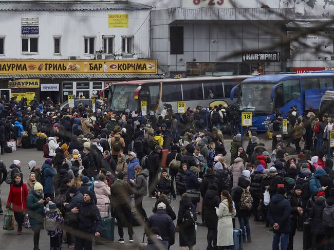 They declare a curfew in Kiev, the capital of Ukraine, in the face of the crisis with Russia