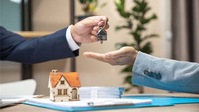 Les explicamos si se puede efectuar la venta de una vivienda que tenga una hipoteca.. Foto: Getty Images