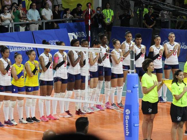 La Selección femenina de voleibol de Colombia perdió contra República Dominicana. Foto: W Radio