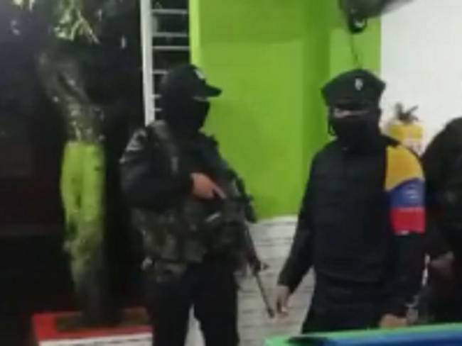 Integrantes de las disidencias de las Farc realizaron patrullaje en Tibú. Cortesía