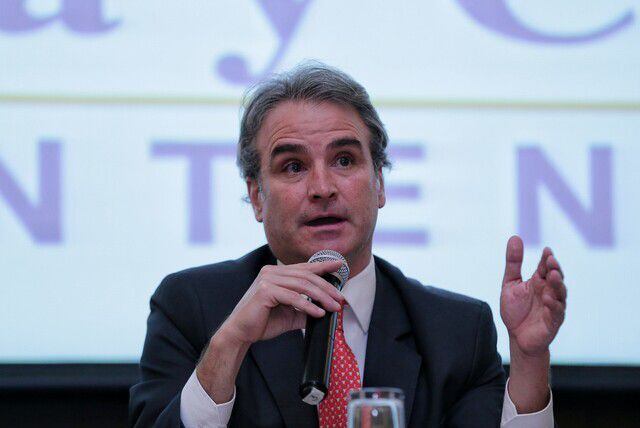 Exsuperintendente advierte posible declaración de estado de excepción; ministros lo niegan