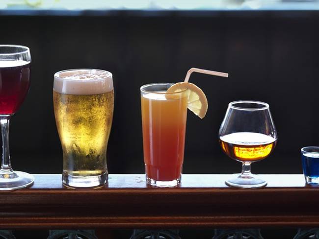Estudio en Canadá revela que el consumo de alcohol está incrementando los casos de cáncer en el mundo. Foto: Getty Images/ Henrik Sorensen