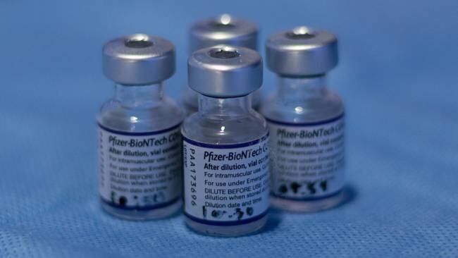 Dosis de vacuna Pfizer / Getty Images