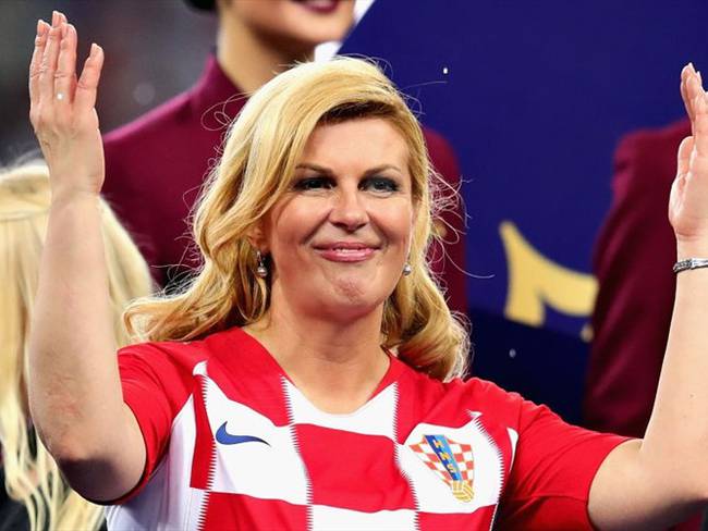 Kolinda Grabar-Kitarovi&#263;, la presidente de Croacia, se llevó todos los elogios en la final del Mundial Rusia 2018 por el apoyo a su equipo. Foto: Getty Images