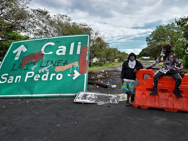 Ejército logra desbloqueo de vía Buga-Tuluá y abastecimiento entre Puerto Tejada y Cali.. Foto: Getty Images