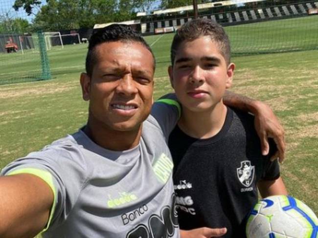 Jugador de Millonarios Fredy Guarín y su hijo Daniel. Foto: Instagram: @danno_eleven