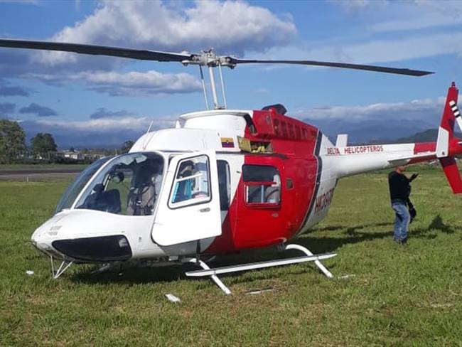Un helicóptero de una empresa privada sufrió un incidente cuando aterrizaba en el Aeropuerto Guillermo León Valencia de la ciudad de Popayán. Foto: Cortesía Alex Casas