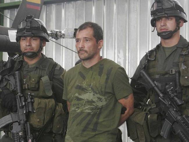 Eduardo Castellanos es investigado por supuestamente favorecer al exjefe paramilitar Miguel Ángel Mejía Múnera, alias El Mellizo (foto). Foto: Colprensa