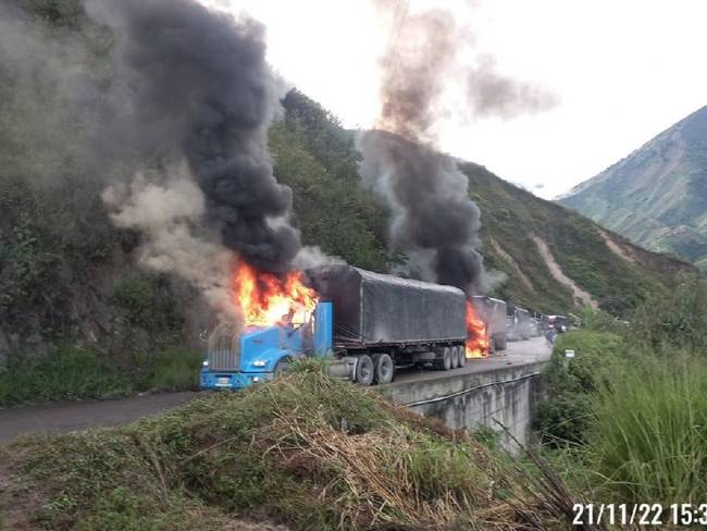 Colfecar rechaza atentado e incineración de vehículos en la vía Cúcuta-Ocaña