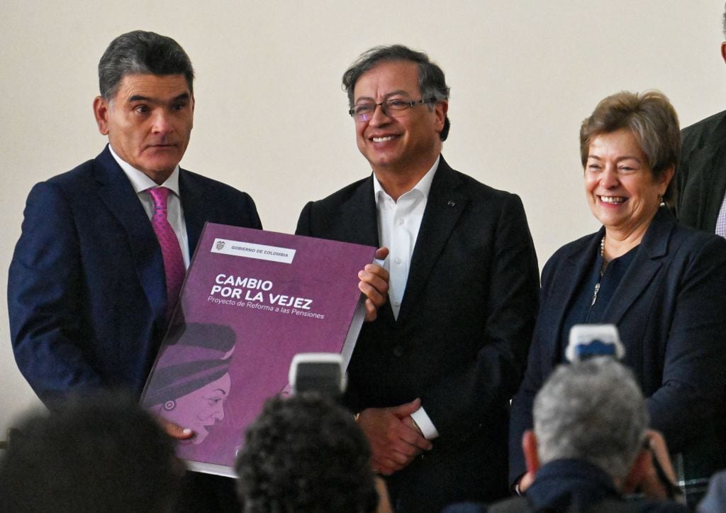 Procuraduría advierte riesgos en la reforma pensional