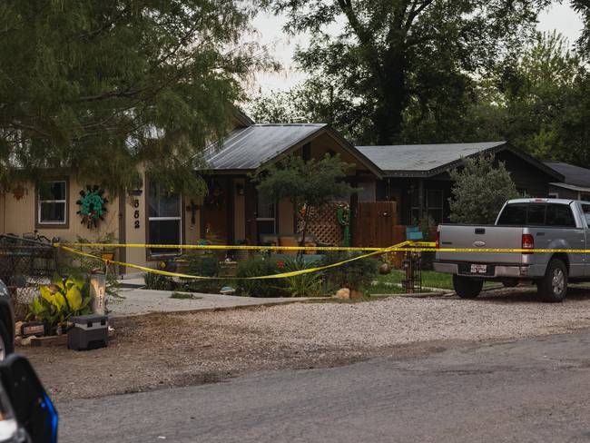 “Nadie puede explicar un acto así”: exdirector de escuela donde ocurrió el tiroteo en Texas, EE.UU.