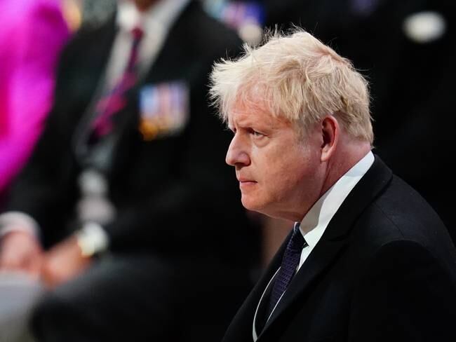 Boris Johnson se someterá a una moción de censura interna de sus diputados