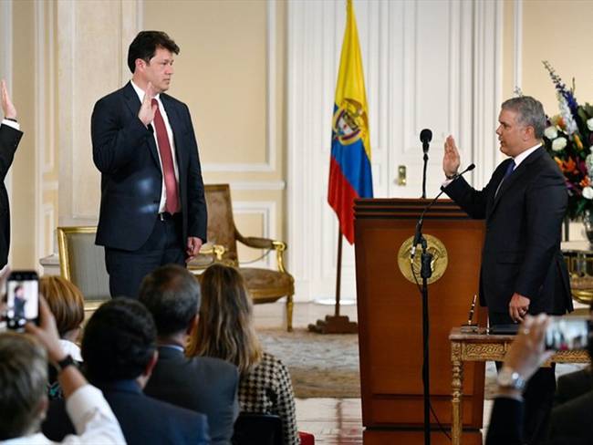 Hassan Nassar y Víctor Muñoz se posesionaron como consejeros de Duque. Foto: Presidencia