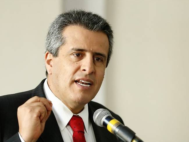 Las críticas de Luis Fernando Velasco al Partido Liberal
