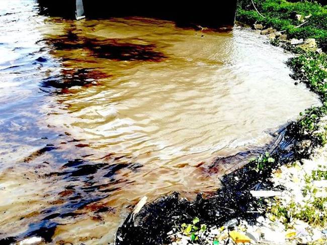 Ecopetrol anunció que avanza la atención de la emergencia por derrame de petróleo en zona rural de Toledo. Foto: Colprensa