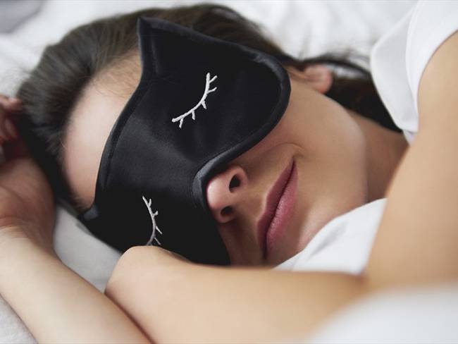 Dormir bien es igual de importante a ejercitarse y comer sano, según científicos. Foto: Getty Images