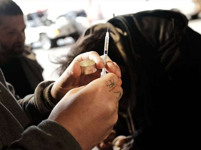 La crisis de opioides es un problema de salud: médico estadounidense
