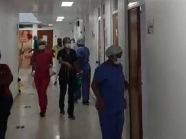 Inundación en hospital de San Andrés. Foto: Pantallazo Video