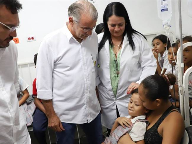 Gobernador del Atlántico de tranquilidad por caso de niños intoxicados en Sabanalarga. Foto: La Wcon Julio Sánchez Cristo