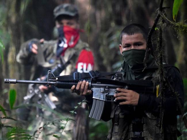 La Defensoría emite alerta ante riesgo de acciones de grupos armados ilegales en Restrepo (Valle del Cauca) / imagen de referencia. Foto: Getty Images
