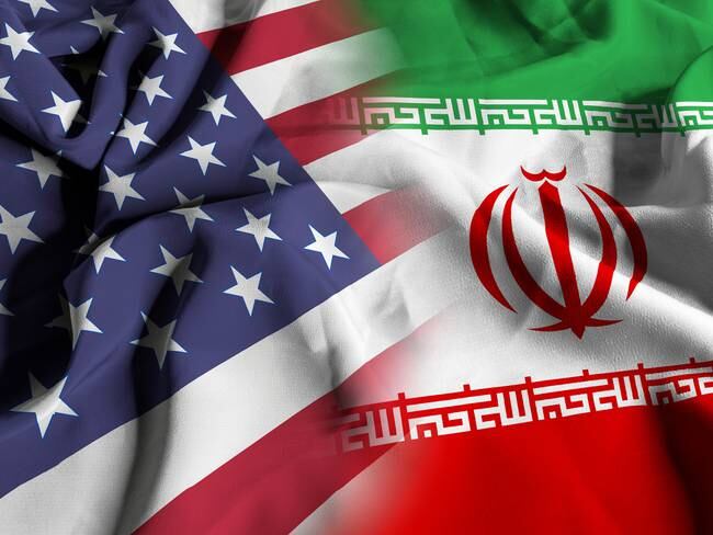 Banderas de Estados Unidos e Irán imagen de referencia. Foto: Getty Images.