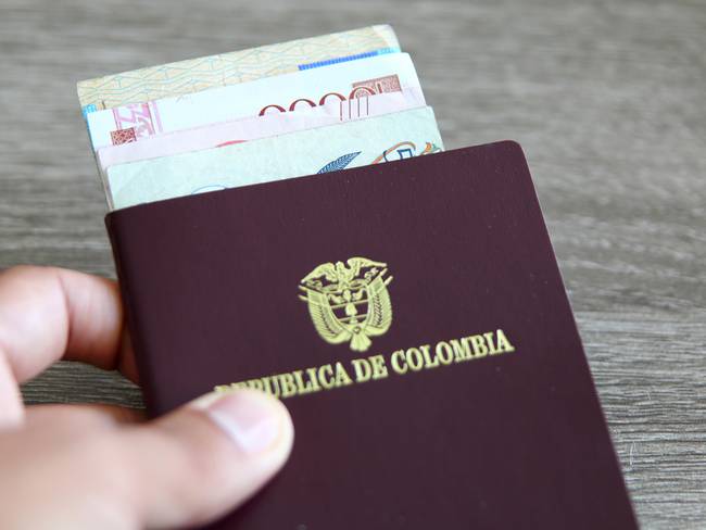 Foto de referencia del pasaporte colombiano. Foto: Getty Images