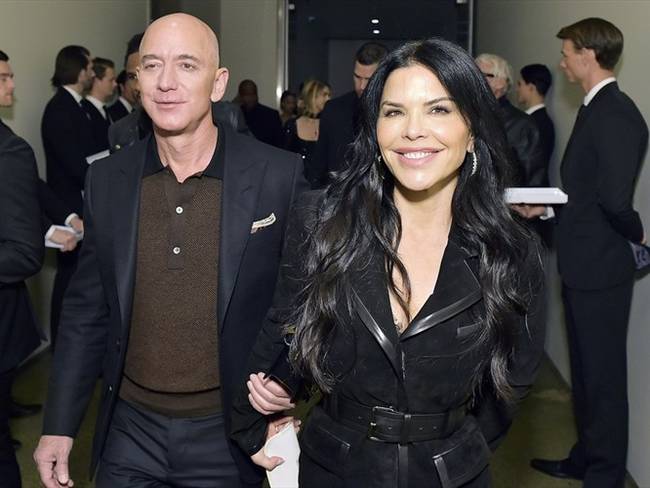 Las lujosas vacaciones de Jeff Bezos y su pareja, Lauren Sánchez. Foto: Stefanie Keenan/Getty Images