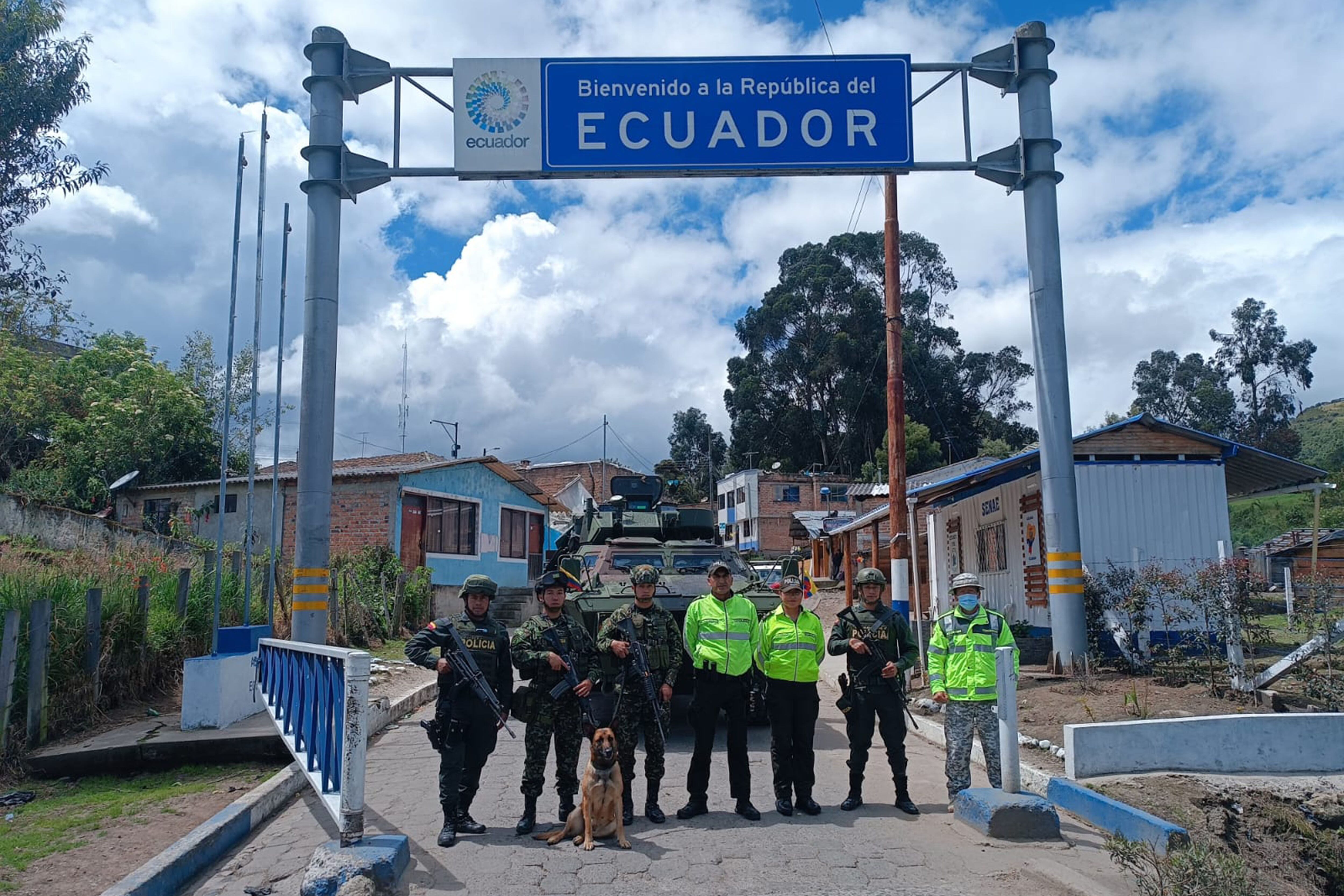 “Existe una cooperación en seguridad entre Colombia y Ecuador”: comandante FF.MM.