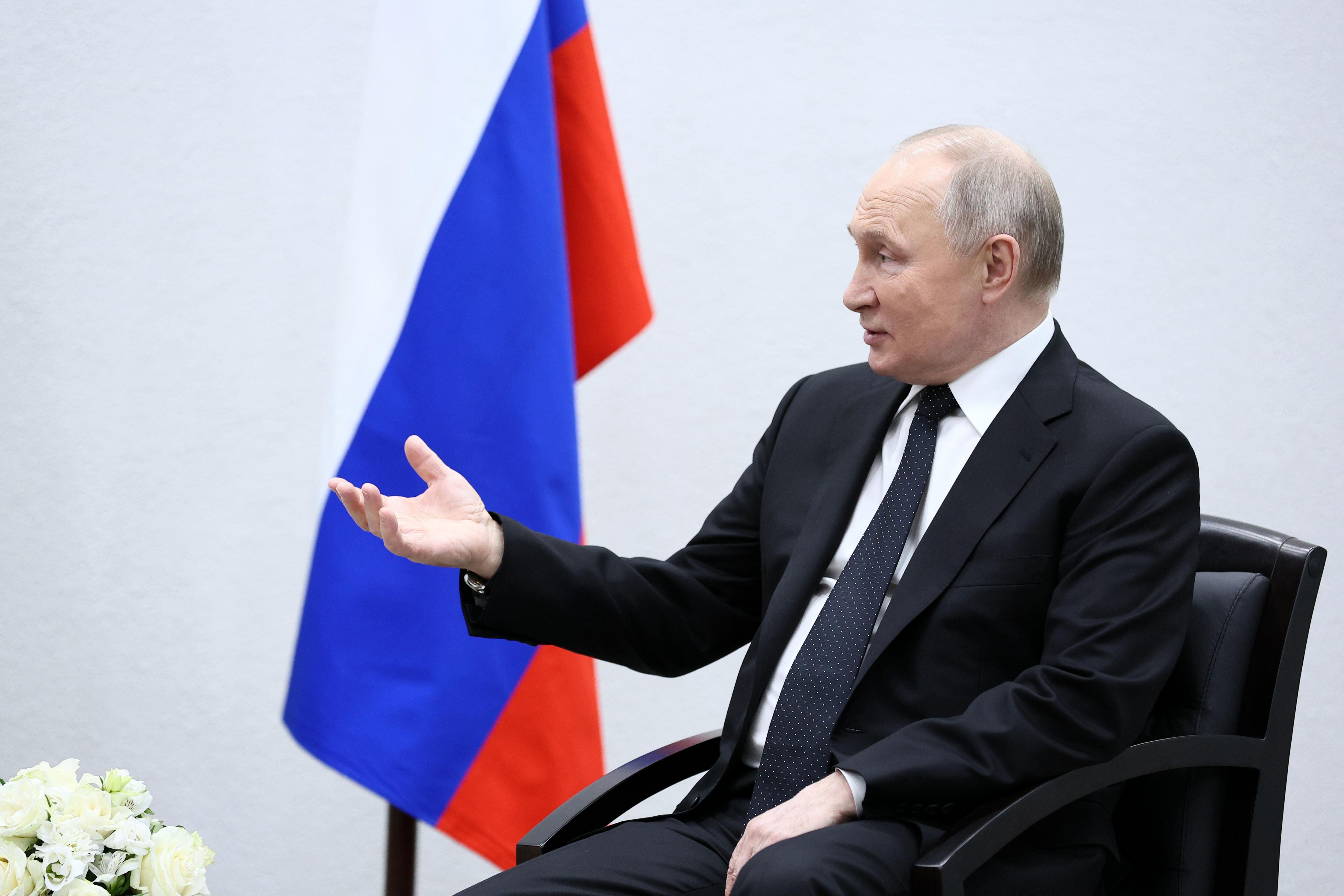 Putin es un asesino serial: exdiplomático ruso por aniversario de invasión rusa a Ucrania