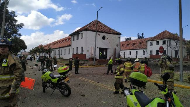 Autoridades investigan explosión en la Escuela General Santander de la Policía. Foto: Redacción W Radio